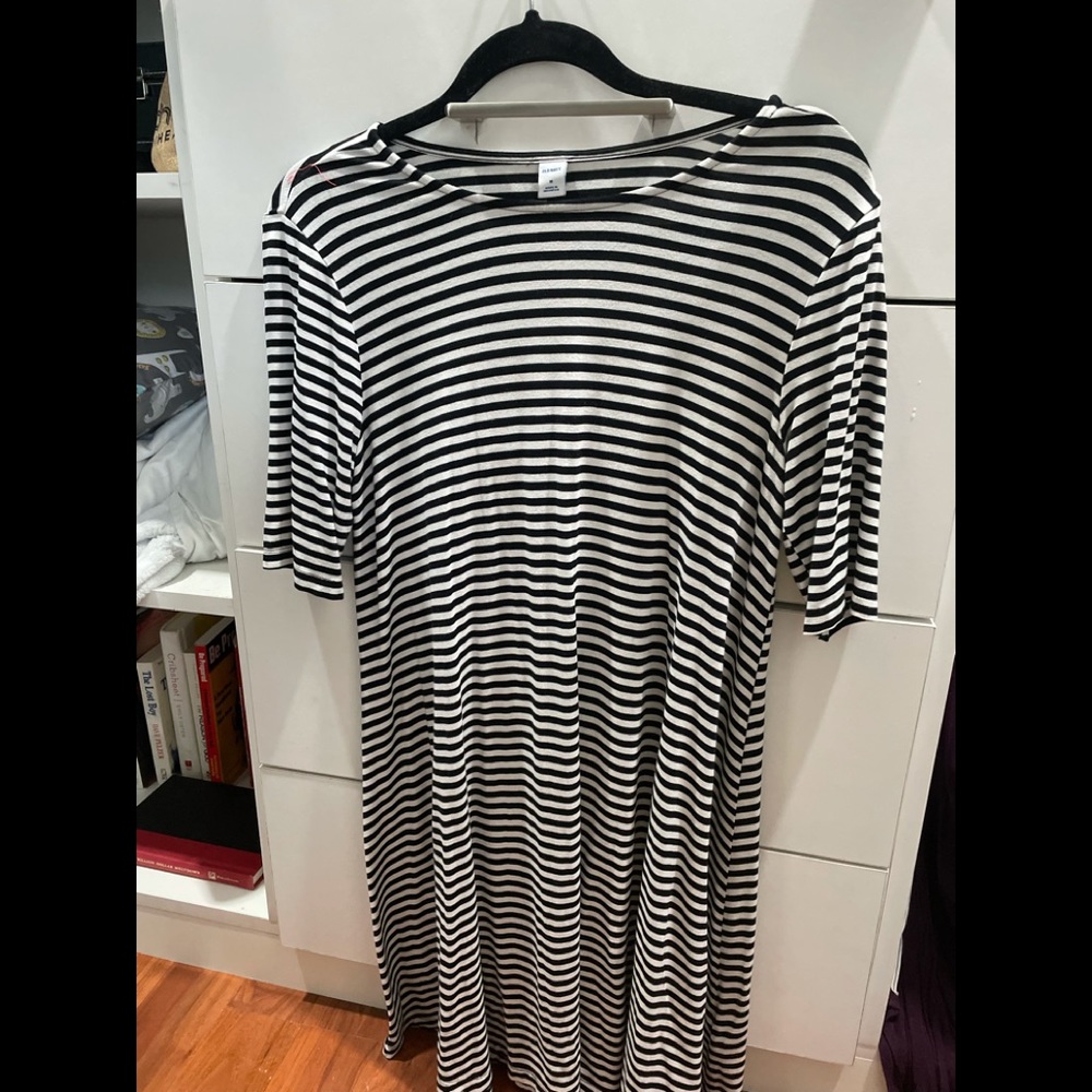 KNEE LENGTH COTTON SHORT SLEEVE DRESS